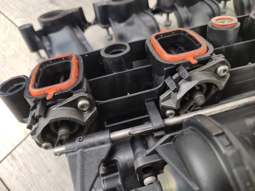 Коллектор впускной, 2800 рублей, Москва