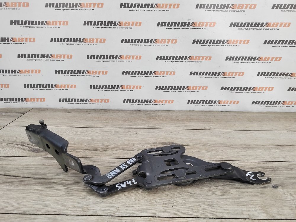 Петля капота, 500 рублей, Москва