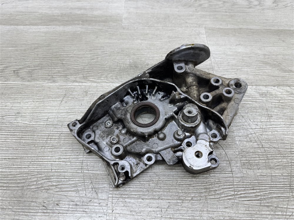 Насос масляный, 3500 рублей, Севастополь