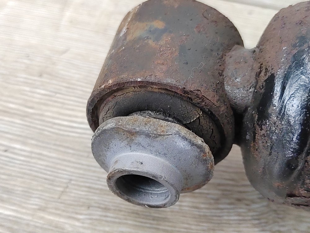 Амортизатор, 13000 рублей, Москва