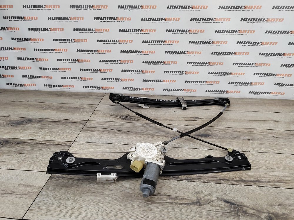 Стеклоподъемник, 1000 рублей, Москва