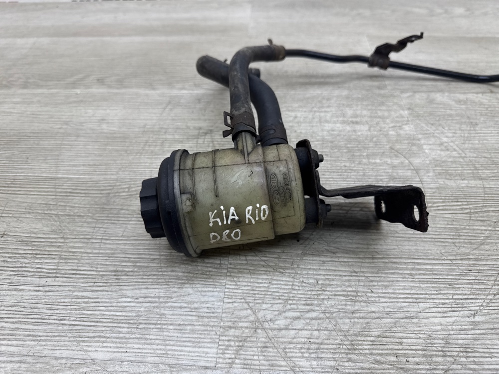 Бачок ГУР, 1000 рублей, Севастополь