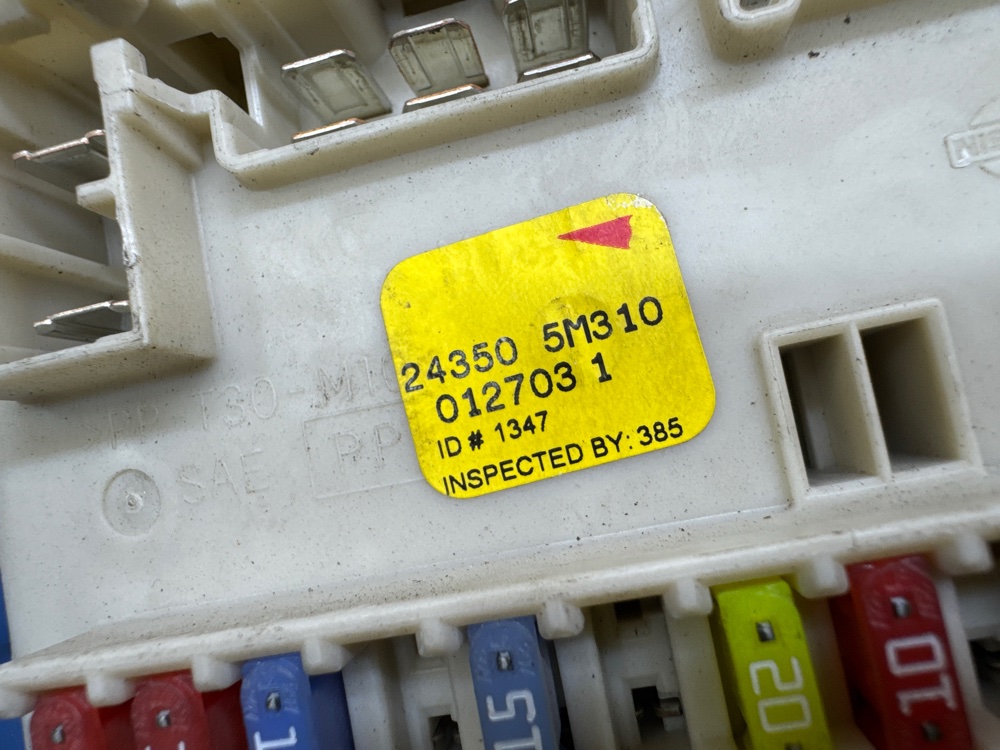 Блок предохранителей салон, 1900 рублей, Севастополь