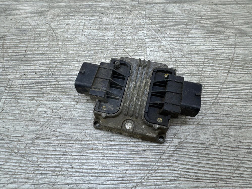 Блок управления АКПП, 2000 рублей, Севастополь