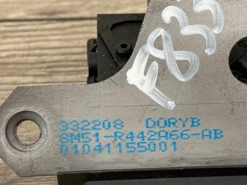 Замок крышки багажника, 2500 рублей, Москва