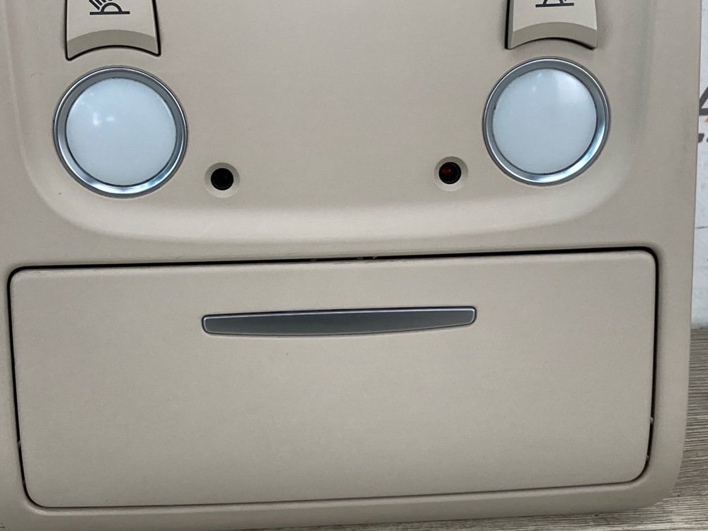 Плафон салона, 1400 рублей, Москва