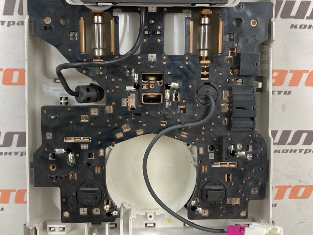 Плафон салона, 1400 рублей, Москва