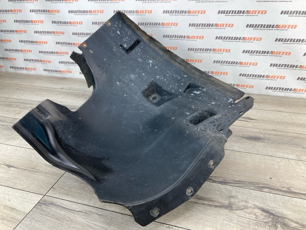 Подкрылок, 1000 рублей, Москва