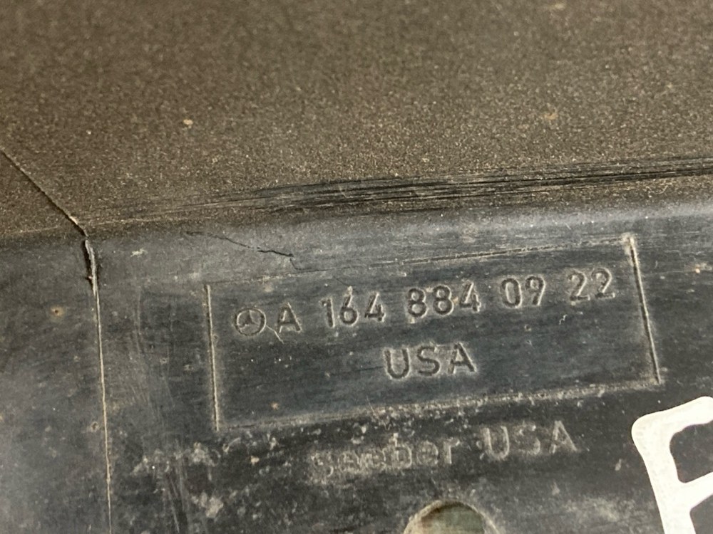 Подкрылок, 1000 рублей, Москва