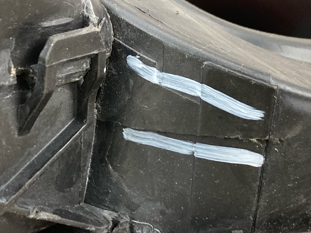 Лючок топливного бака, 500 рублей, Москва