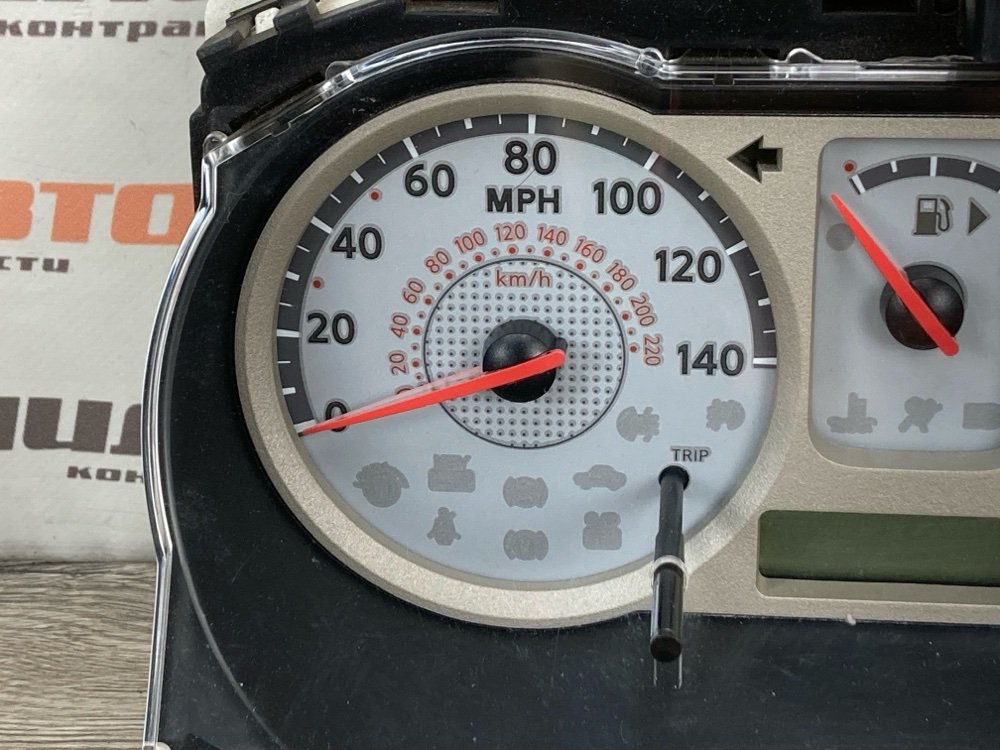 Панель приборов, 2500 рублей, Москва