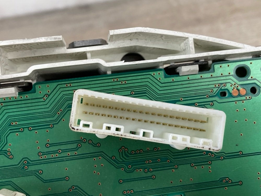 Панель приборов, 2500 рублей, Москва