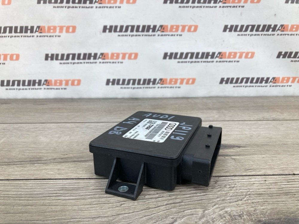 Блок управления стояночного тормоза, 500 рублей, Москва