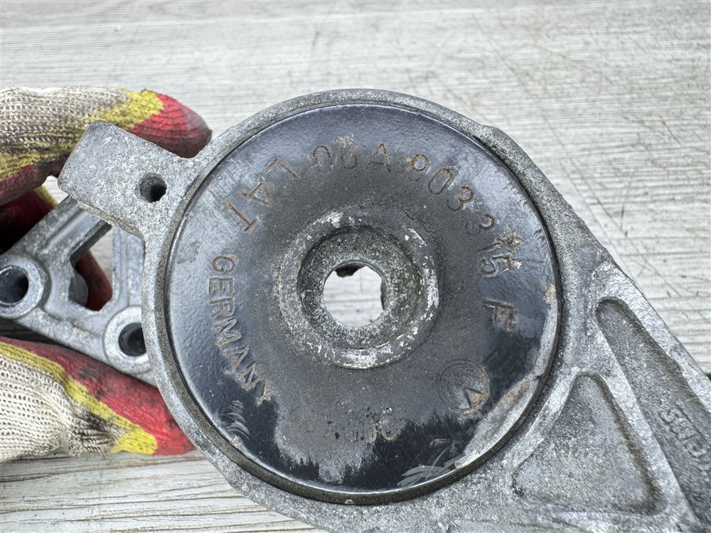 Натяжитель приводного ремня, 1400 рублей, Севастополь