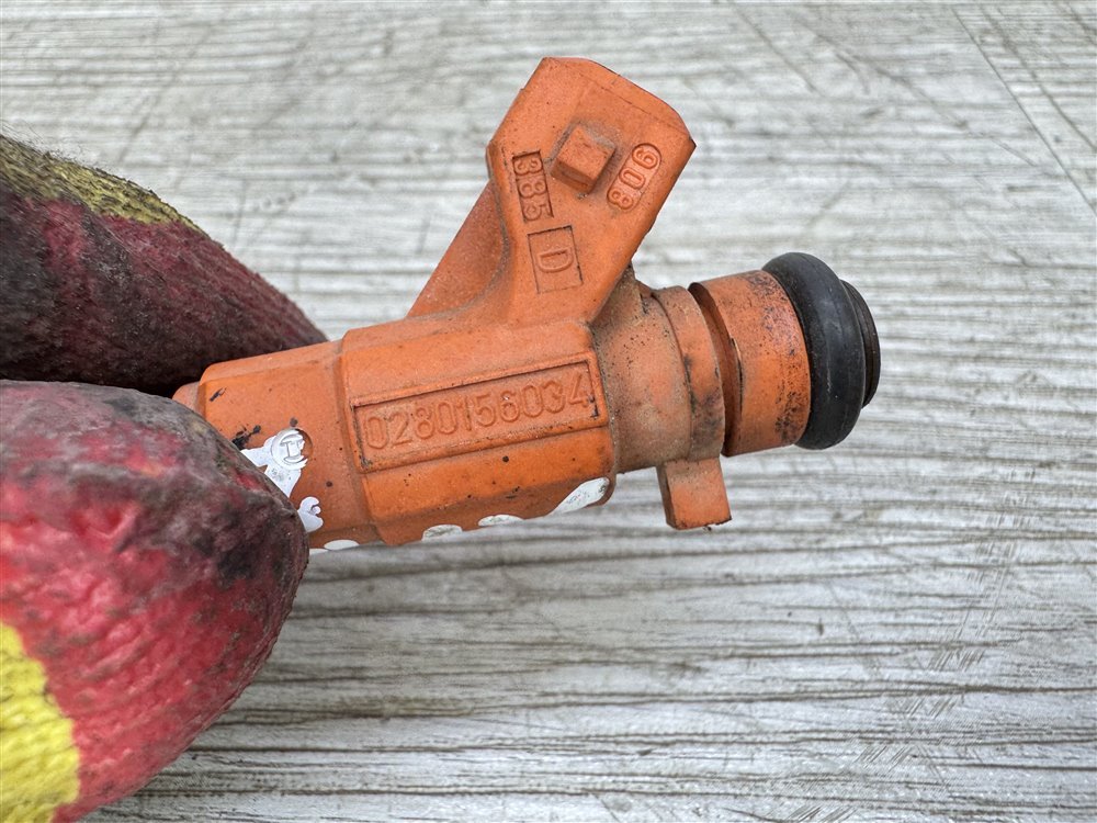 Форсунка бензин, 500 рублей, Севастополь