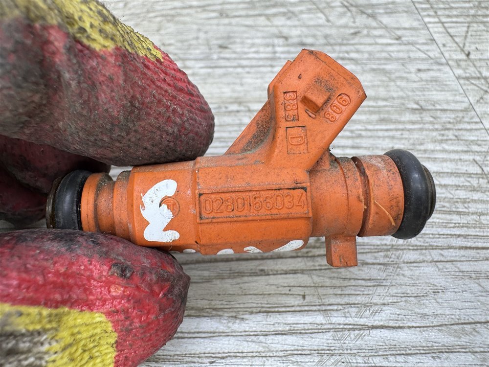 Форсунка бензин, 500 рублей, Севастополь