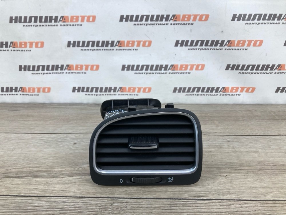 Дефлектор в торпедо, 1000 рублей, Москва