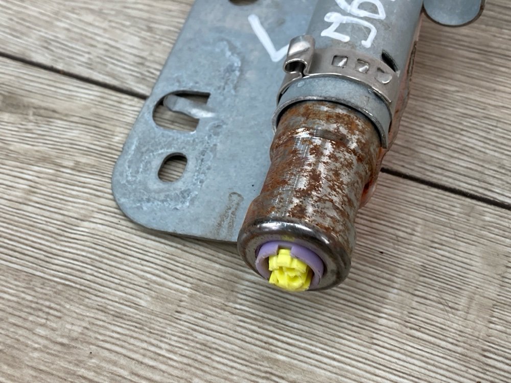 Подушка безопасности боковая, 1000 рублей, Москва