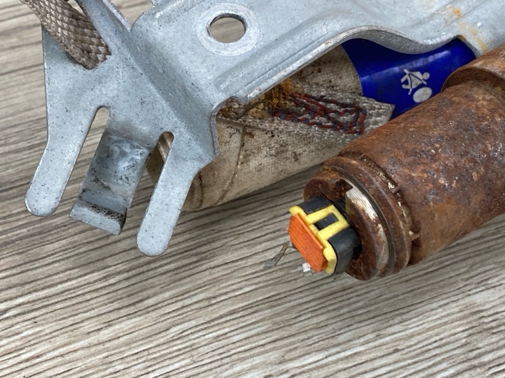 Подушка безопасности боковая, 3000 рублей, Москва