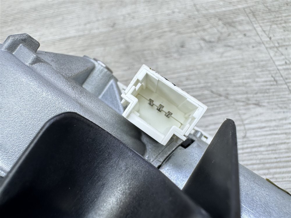 Моторчик стеклоочистителя, 2000 рублей, Севастополь