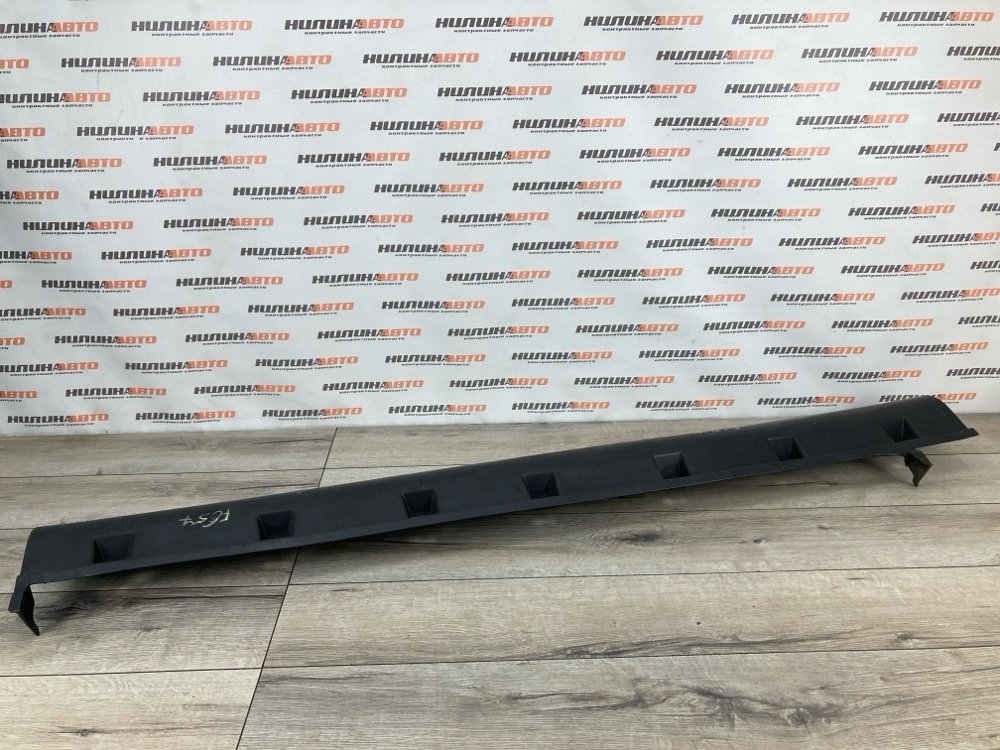 Накладка порога, 1000 рублей, Москва