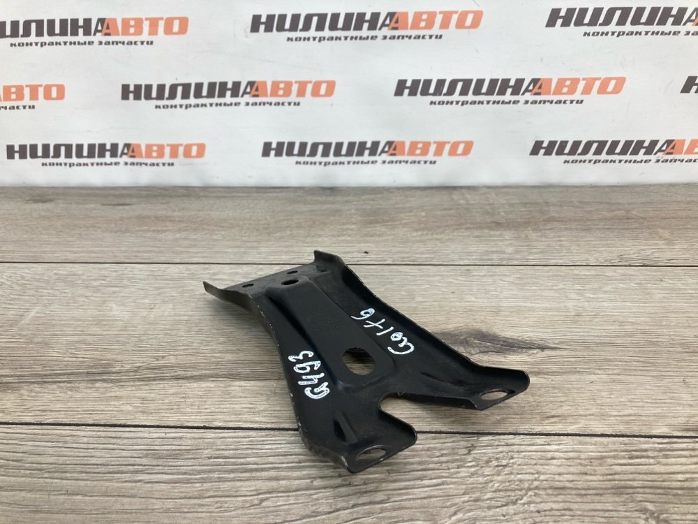 Кронштейн замка капота, 1500 рублей, Москва