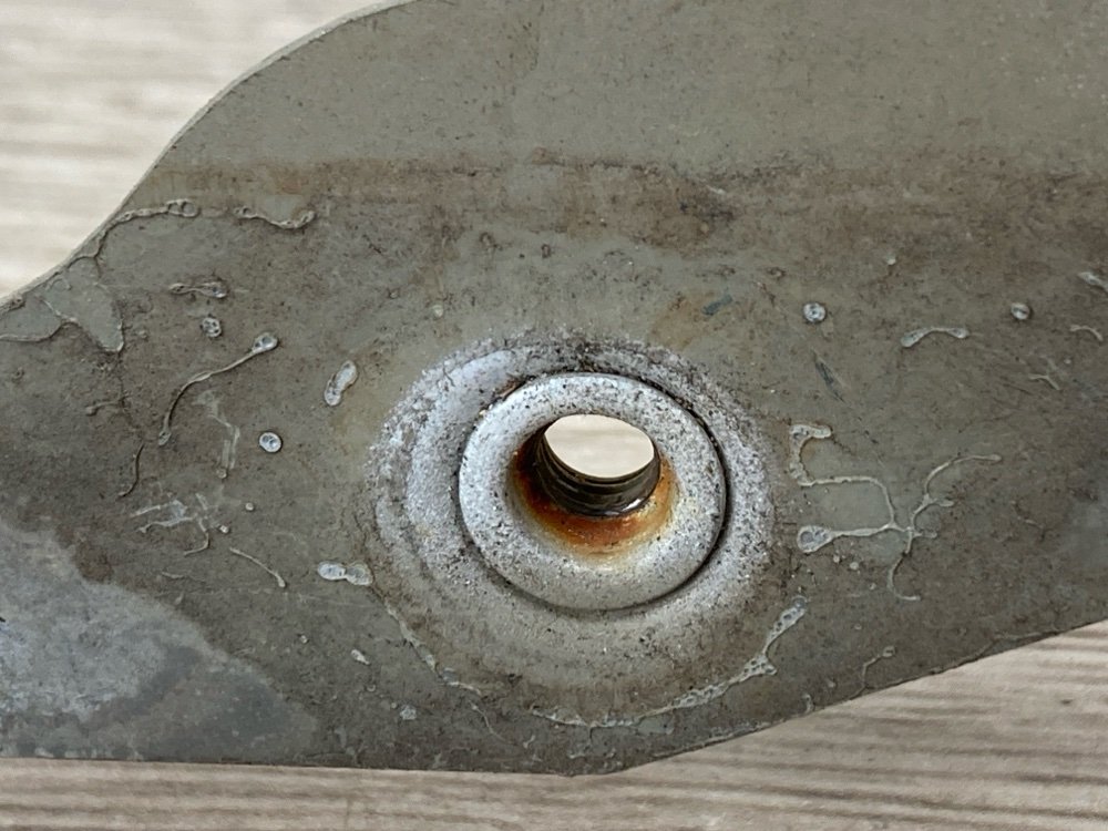 Кронштейн крыла, 500 рублей, Москва