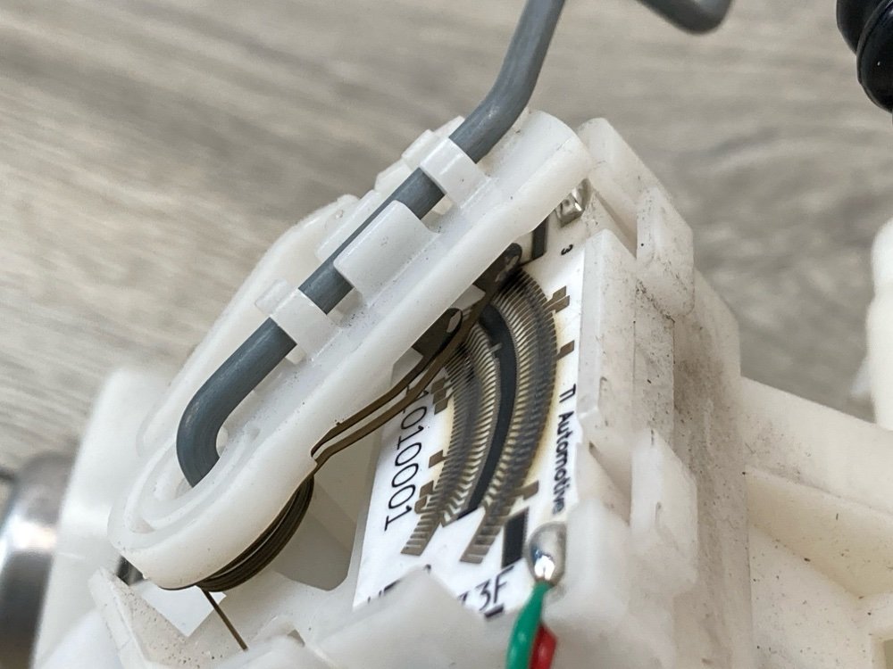 Фильтр топливный, 1500 рублей, Москва