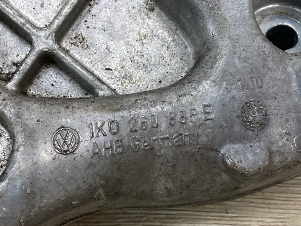 Кронштейн компрессора кондиционера, 500 рублей, Москва