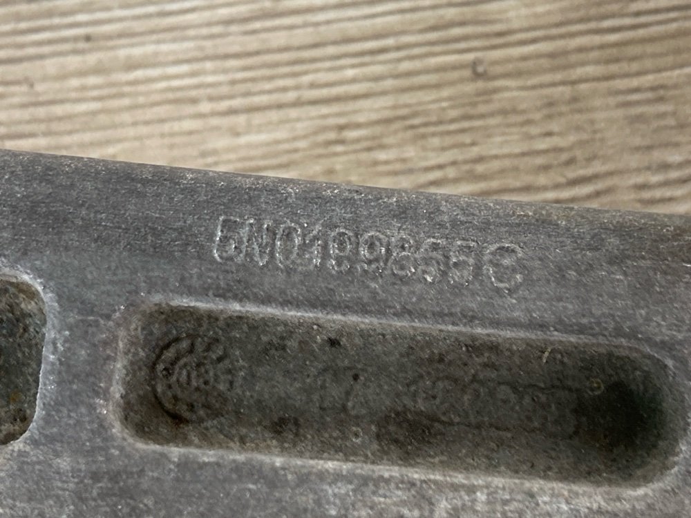 Подушка двигателя, 1000 рублей, Москва