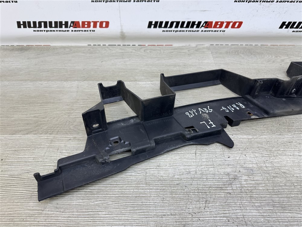 Кронштейн бампера, 2000 рублей, Севастополь