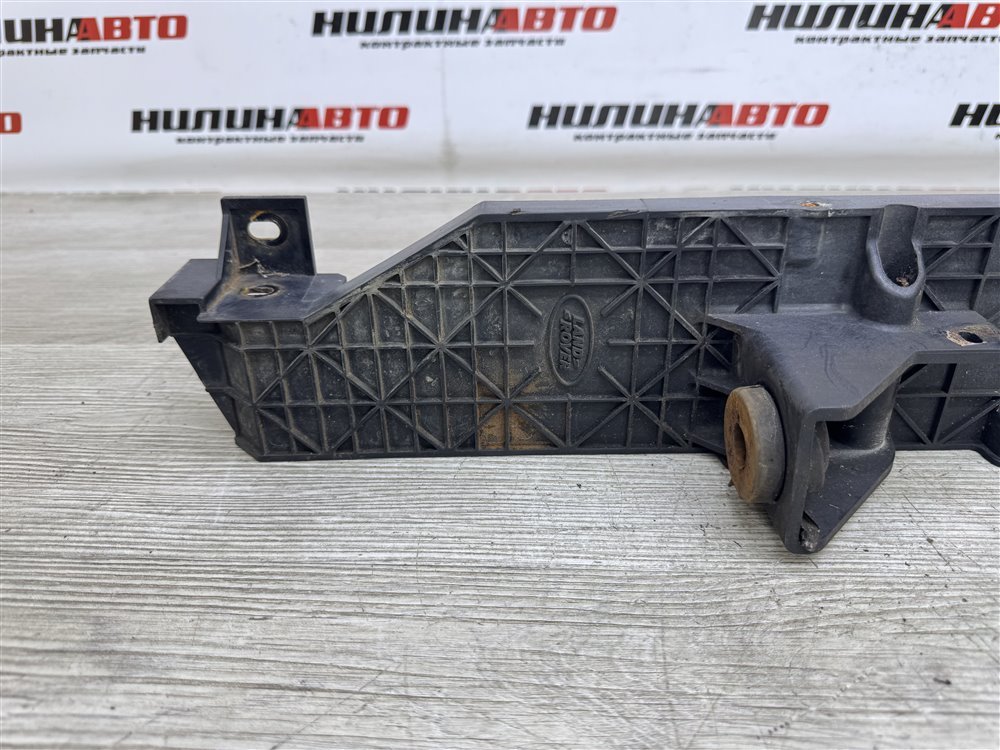 Кронштейн радиатора, 2000 рублей, Севастополь