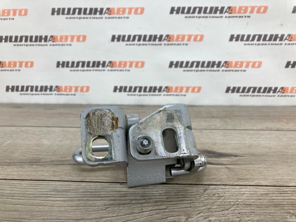 Петля двери нижняя, 300 рублей, Москва