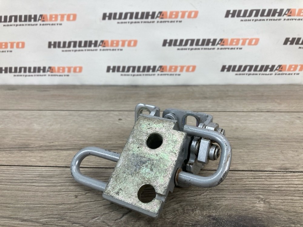 Петля двери нижняя, 300 рублей, Москва