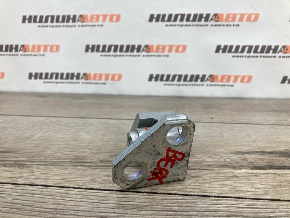 Петля двери верхняя, 300 рублей, Москва