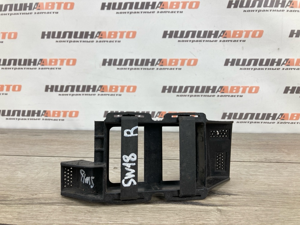 Кронштейн, 3000 рублей, Москва