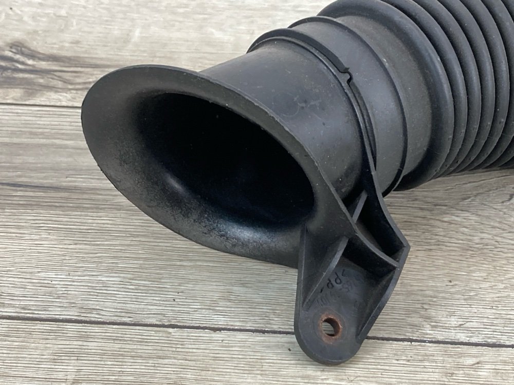 Патрубок воздушного фильтра, 600 рублей, Москва