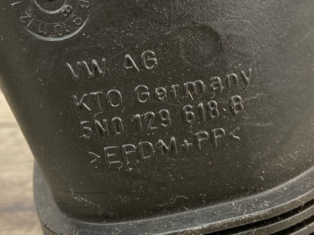 Патрубок воздушного фильтра, 900 рублей, Москва