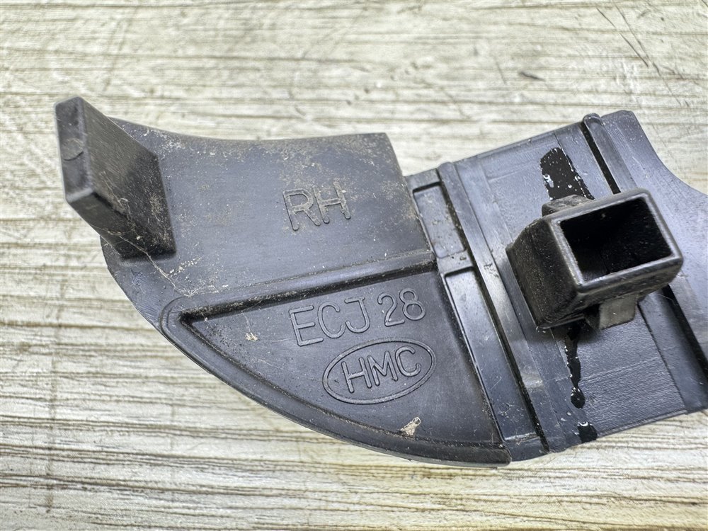 Кронштейн бампера, 500 рублей, Севастополь