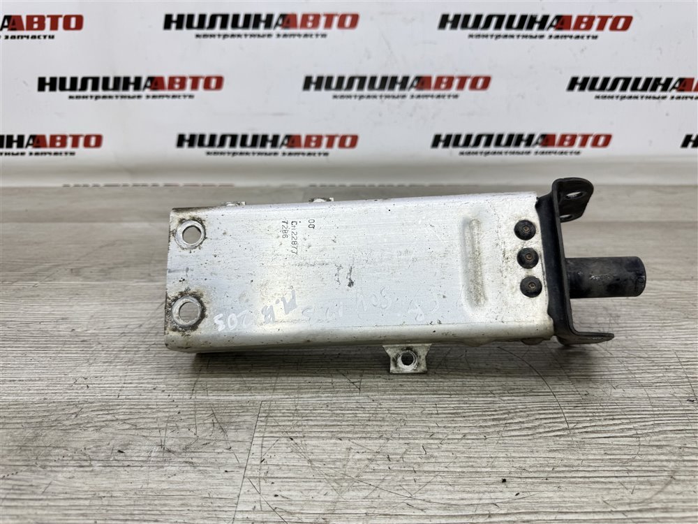 Кронштейн усилителя бампера, 1500 рублей, Севастополь