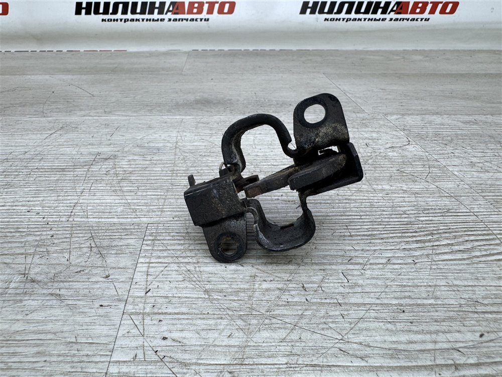 Замок капота, 500 рублей, Севастополь