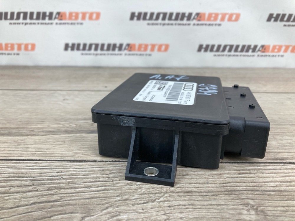 Блок управления стояночного тормоза, 1000 рублей, Москва