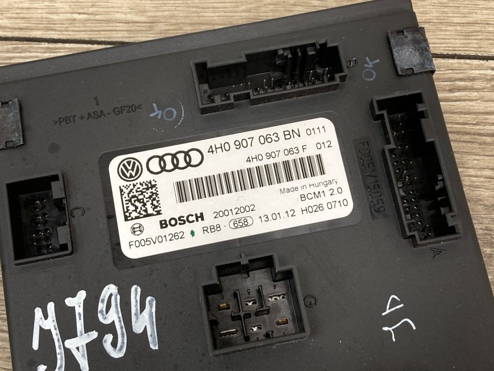 Блок управления бортовой сети, 2500 рублей, Москва