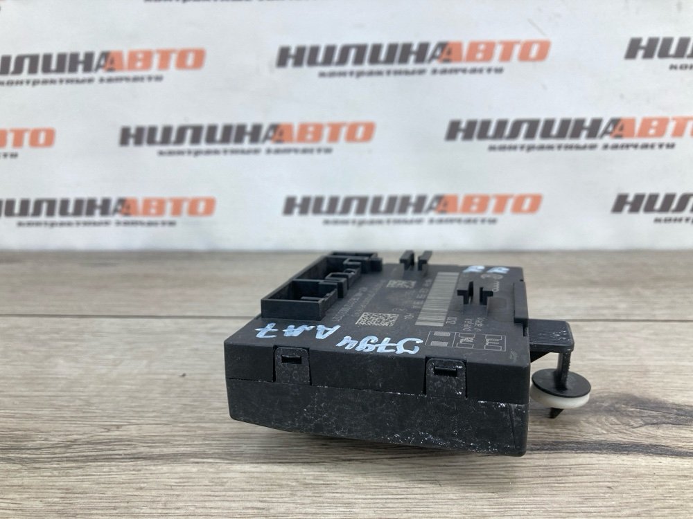 Блок управления дверьми, 500 рублей, Москва