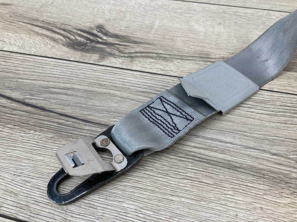 Ремень безопасности, 10000 рублей, Москва