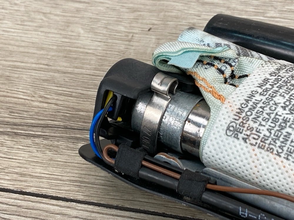 Подушка безопасности в сиденье, 1000 рублей, Москва