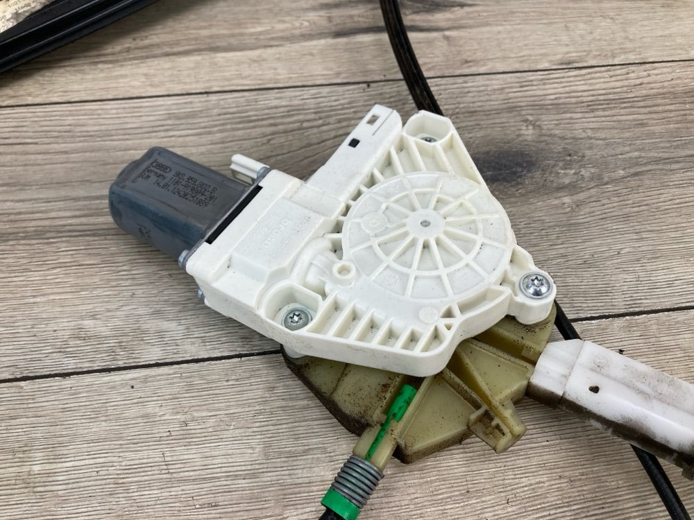 Стеклоподъемник, 3500 рублей, Москва