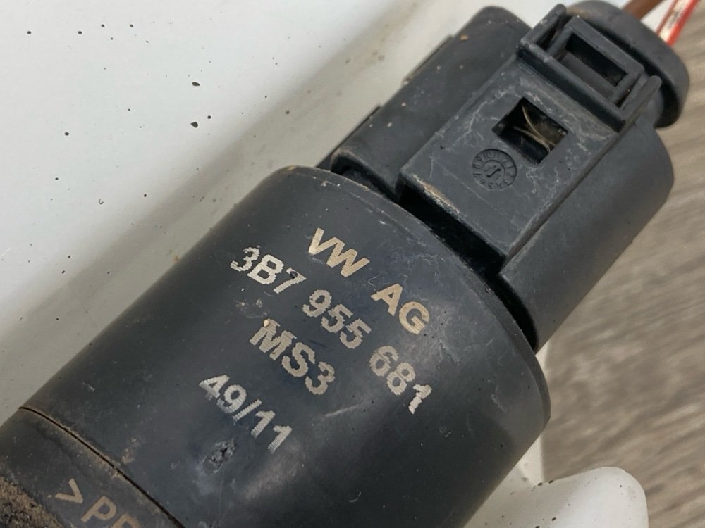 Бачок омывателя, 3000 рублей, Москва