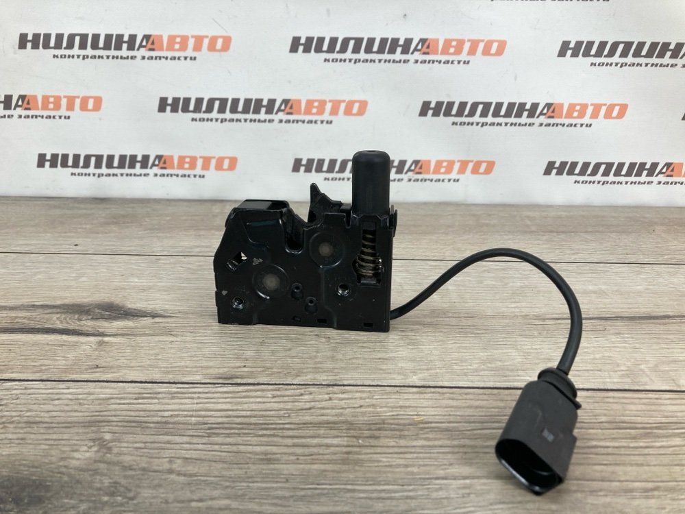 Замок капота, 1300 рублей, Москва