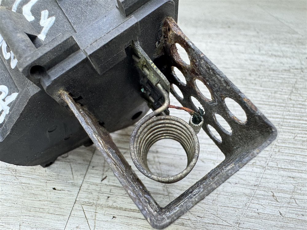 Резистор вентилятора охлаждения, 1000 рублей, Севастополь